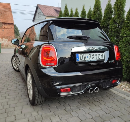 MINI Cooper S cena 69900 przebieg: 150000, rok produkcji 2017 z Szczucin małe 781